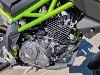 Benelli TNT 125