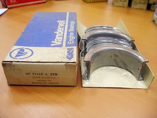 MERCEDES, PIEZAS Y RECAMBIOS VARIOS (7)