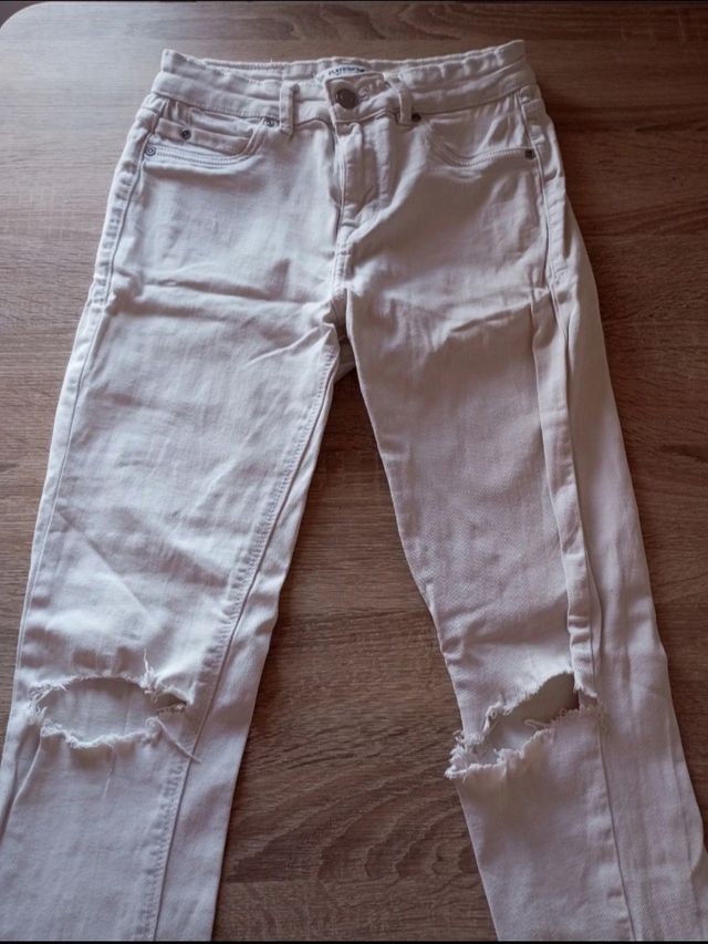 Skinny Jeans blancos rotos