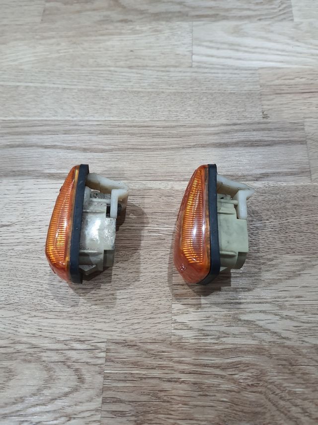 Intermitentes laterales