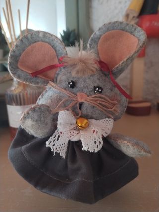 Topolina fatta a mano in pannolenci