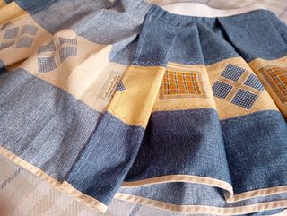 Edredón cojín y volante de cortina