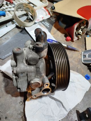 Bomba de dirección Honda Accord k24