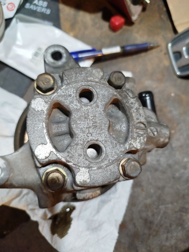 Bomba de dirección Honda Accord k24
