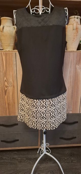 Vestido efecto falda. T. 42