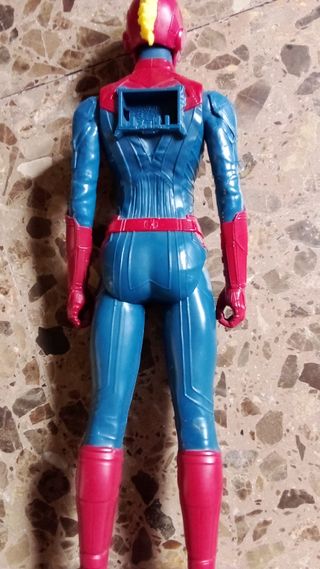 Muñeco Marvel articulado