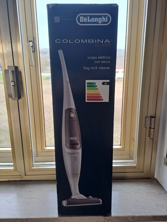 Aspirapolvere Scopa Elettrica COLOMBINA DE LONGHI