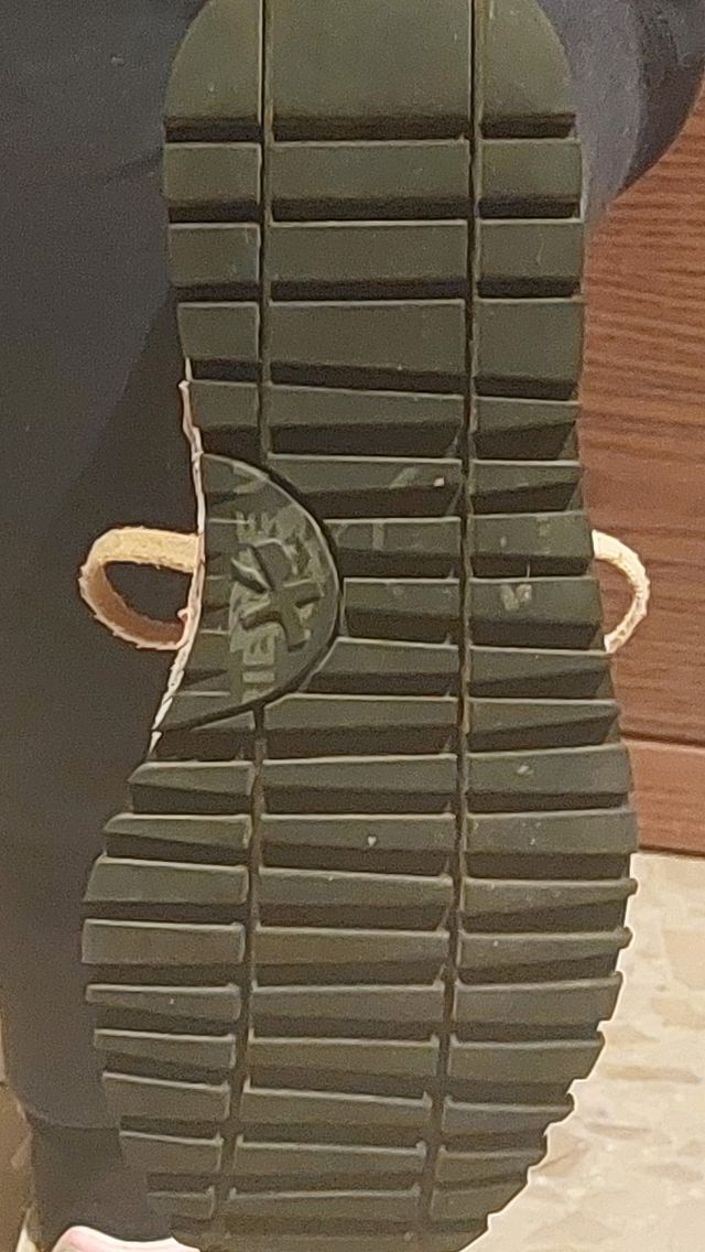 Sneakers Premiata Dorado