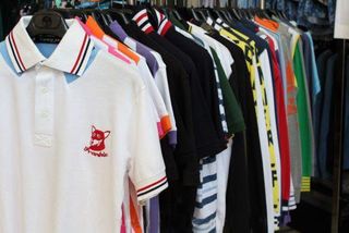 Stock 92 CAPI FIRMATI Vestiti Abiti Maglie Uomo