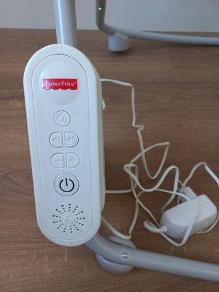 Hamaca mecedora musical Fisher Price