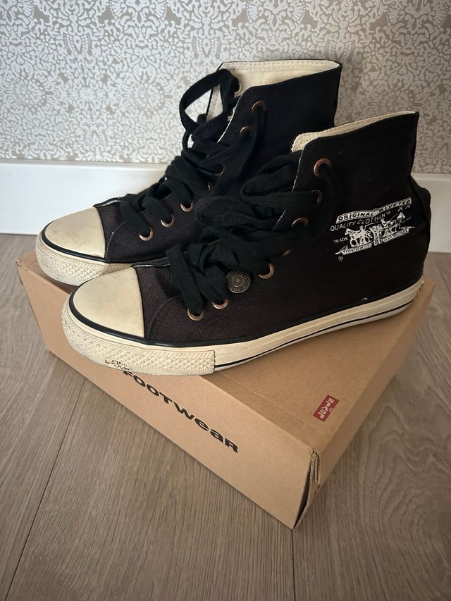 Zapatillas levis hombre