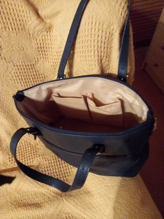 Excelente Bolso de piel 