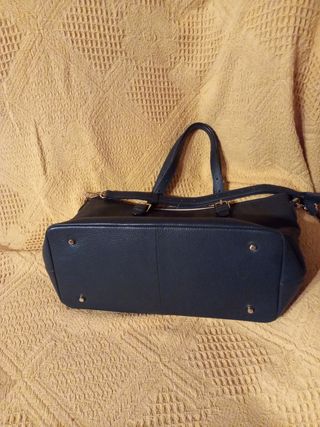 Excelente Bolso de piel 