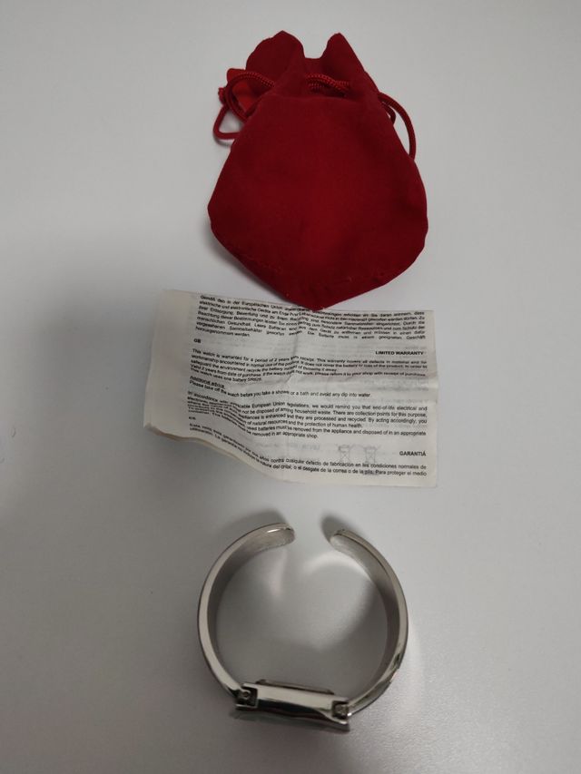 Reloj pulsera regulable