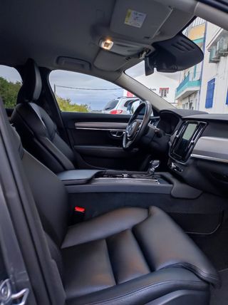 Volvo V90 agosto 2018