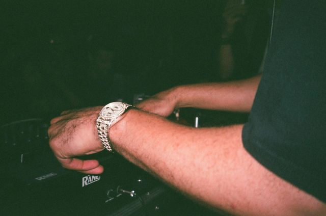 DJ PARA FIESTA O CUMPLEAÑOS