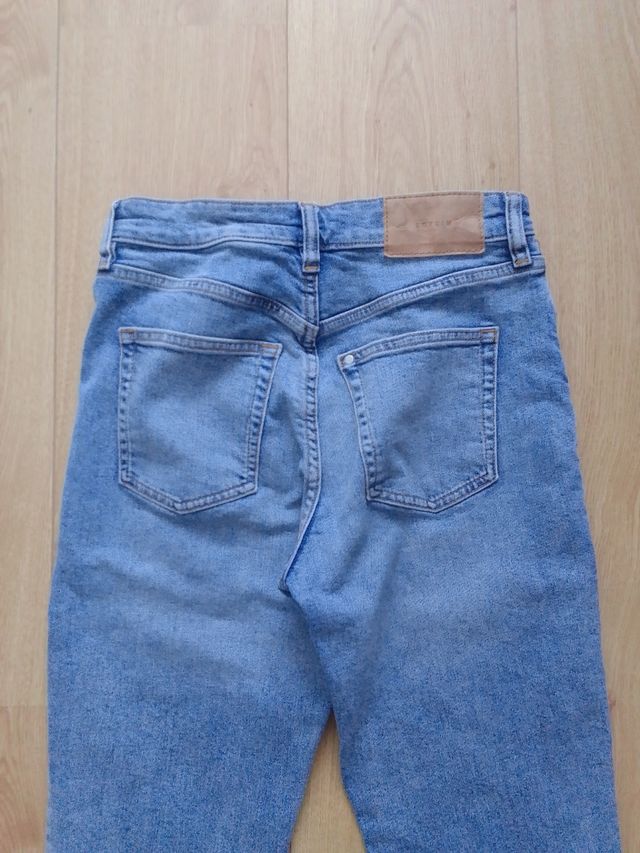 Pantalón vaquero recto