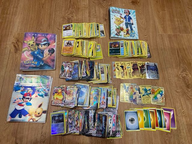 Lote de 625 cartas Pokemon +3 albums