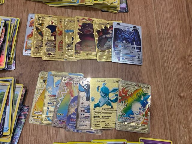 Lote de 625 cartas Pokemon +3 albums
