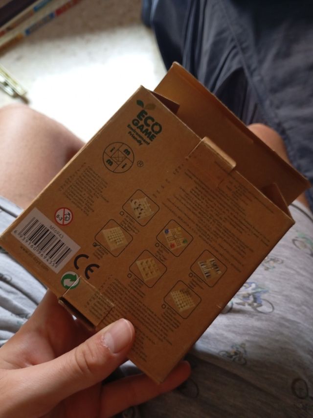 Juego de mesa de madera el solitario