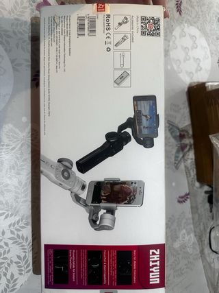 Zhiyun Smooth 4.