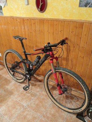 Bicicleta doble suspensión marca CUBE Talla M