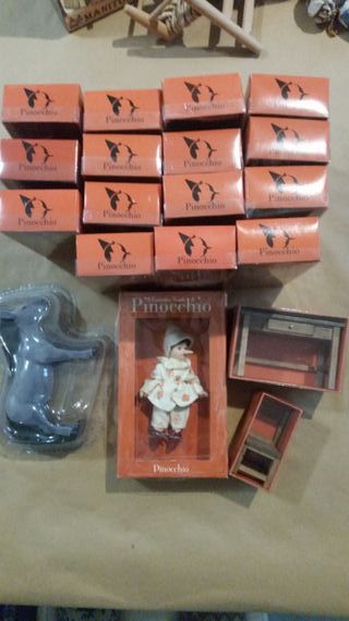 Bambole di porcellana coll. Pinocchio 19 pezzi