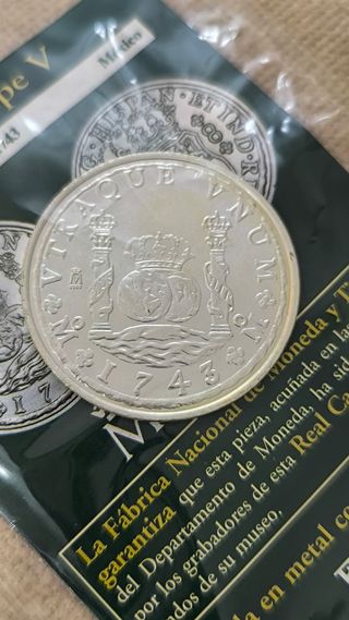 Moneda 8 reales 1743 Felipe V