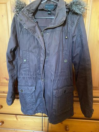Parka marron mujer 