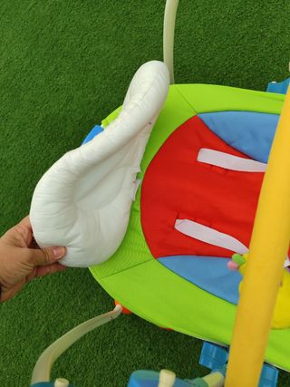 Hamaca tipo columpio para bebé.