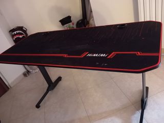 Tavolo Gaming 140 x 60 cm x75H scrivania