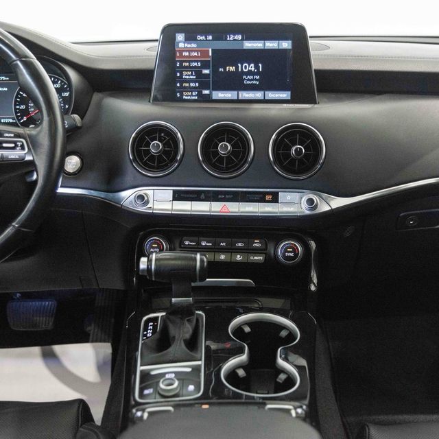 KIA Stinger GT LINE