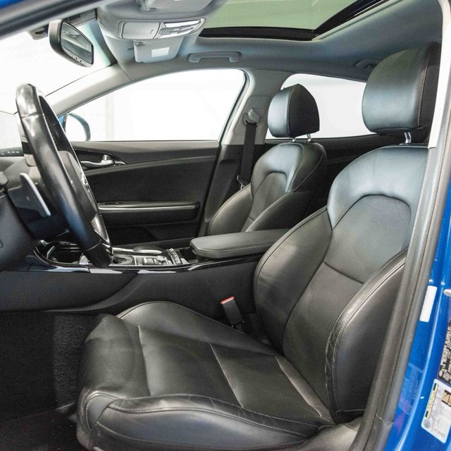 KIA Stinger GT LINE