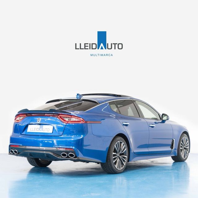 KIA Stinger GT LINE