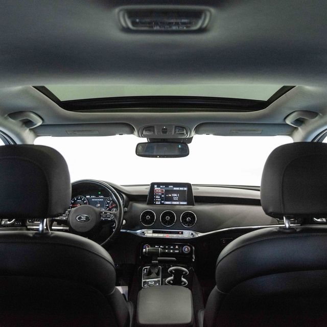KIA Stinger GT LINE