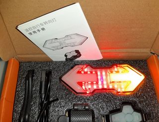 Indicatori di direzione per bici o monopattino