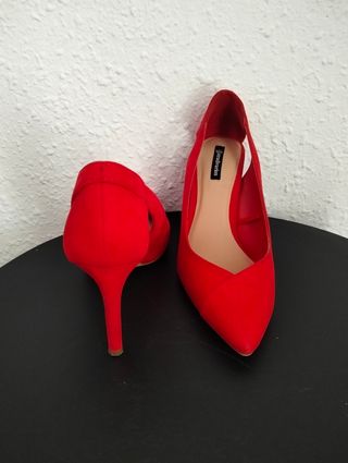 Zapato de tacón alto de Stradivarius 