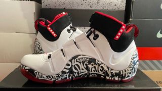 Nike Zoom Lebron IV 4 Graffiti