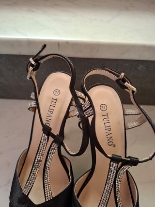 Tacchi neri tulipano numero 37