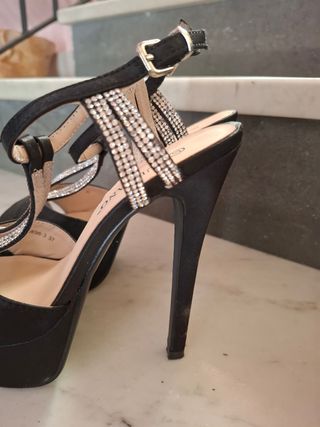 Tacchi neri tulipano numero 37