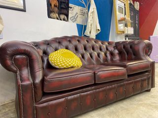 Sofa chesterfield