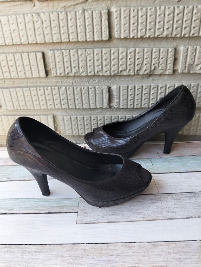 Zapatos negros de tacón de MaryPaz