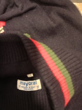 Conjunto de gorro y bufanda de punto