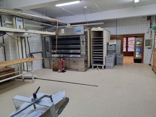 Local comercial en venta en Cuatro Caminos - Plaza de la Cubela en Coruña (A)