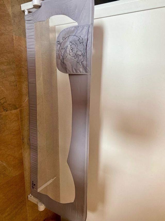 Barrera cama infantil 180