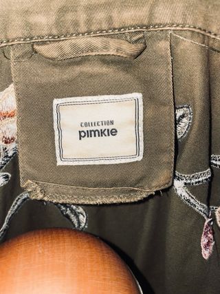 Chaqueta estilo militar