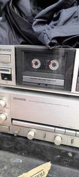 Equipo de música Kenwood 400W rms
