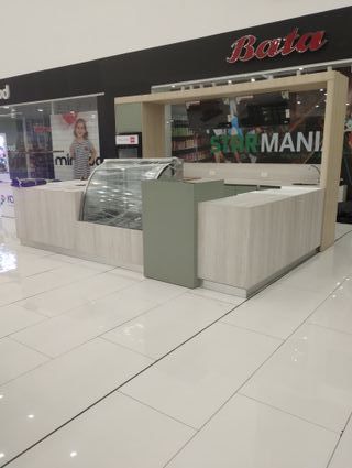 Carpintero, cocinas, armarios, muebles a medida