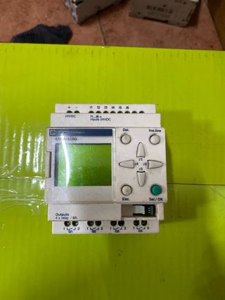 Automata programable telemecanique SR1A101BD