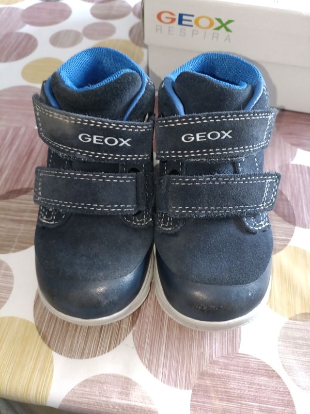 Bota niño Geox.